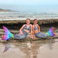 Meerjungfrauenflosse Hawaiian Rainbow XL con monopinna lavenda coda e bikini